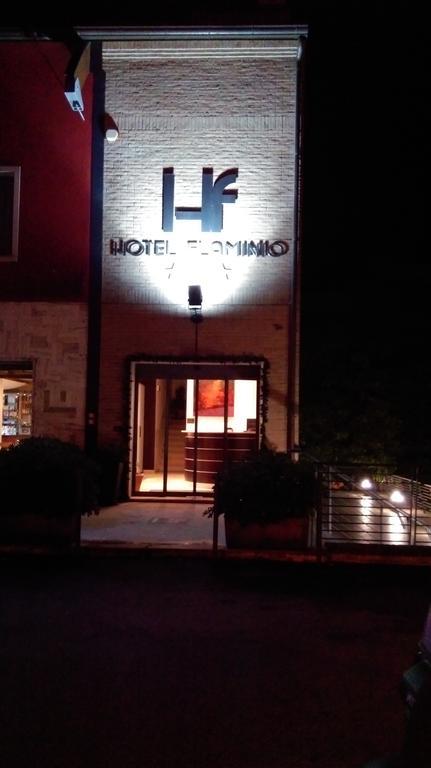 Hotel Flaminio Tavernelle Serrungarina Екстериор снимка